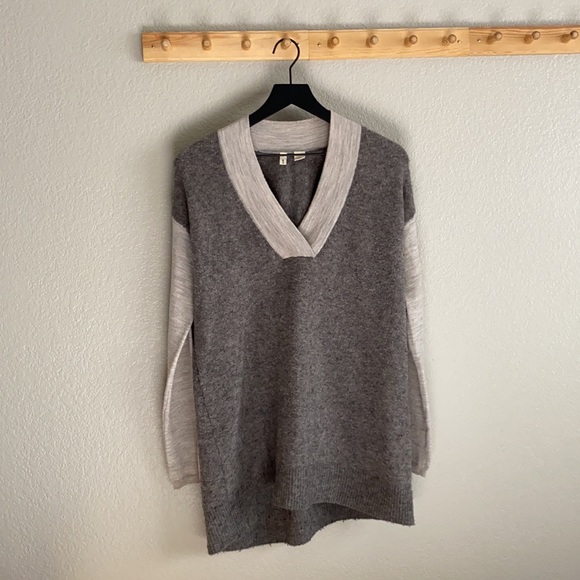 🎉SALE🎉 ANTHROPOLOGIE MOTH Sweater Wool-Blend Size Large - Picture 2 of 13